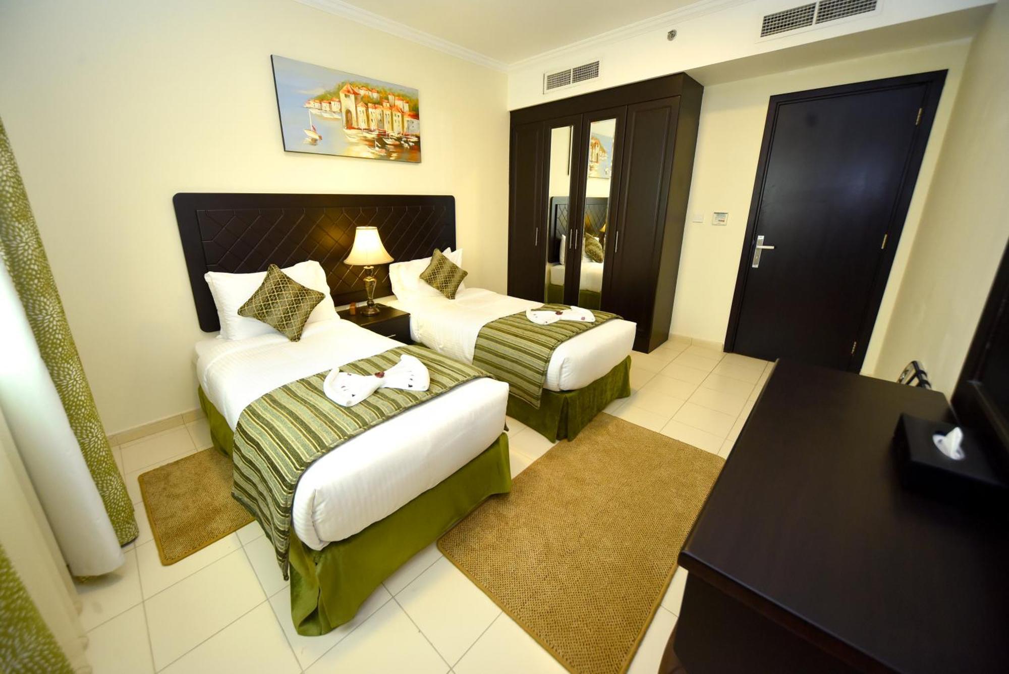 Alain Hotel Ajman Exteriör bild