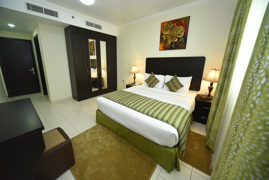 Alain Hotel Ajman Exteriör bild