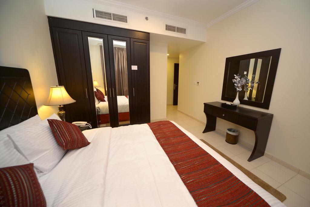 Alain Hotel Ajman Exteriör bild