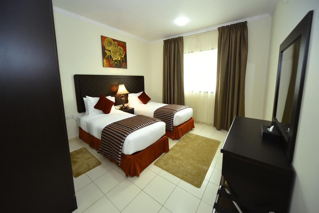 Alain Hotel Ajman Exteriör bild