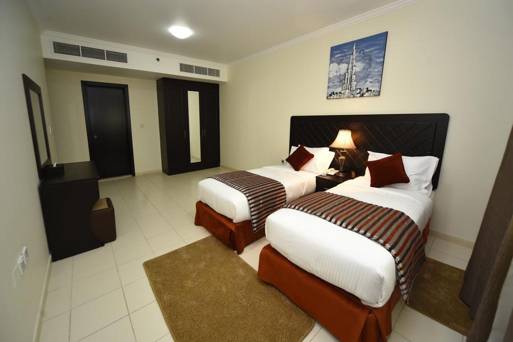 Alain Hotel Ajman Exteriör bild