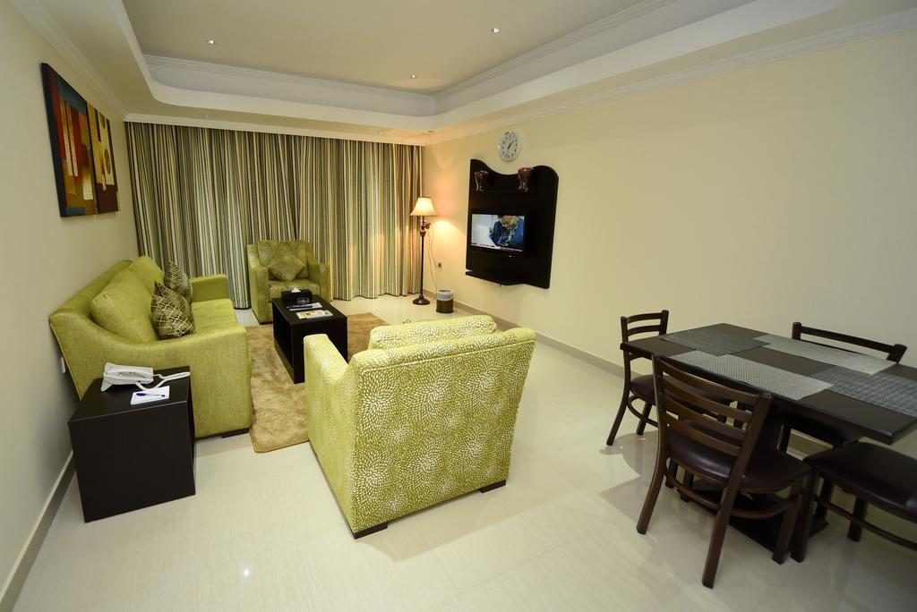 Alain Hotel Ajman Exteriör bild