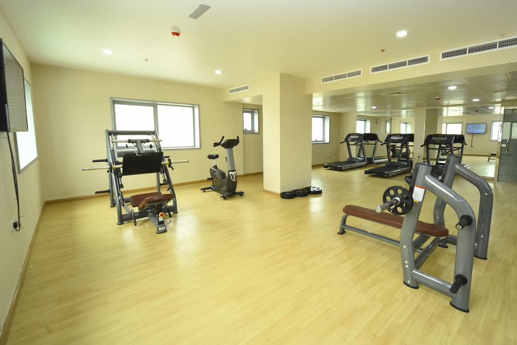Alain Hotel Ajman Exteriör bild