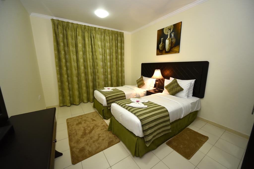 Alain Hotel Ajman Exteriör bild
