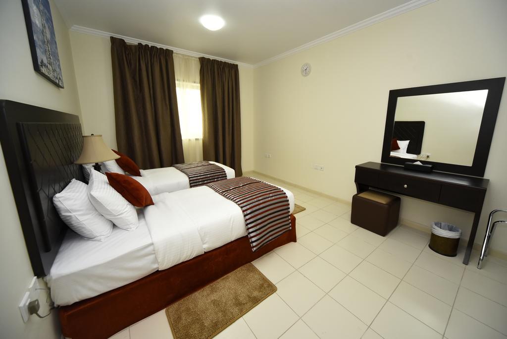 Alain Hotel Ajman Exteriör bild