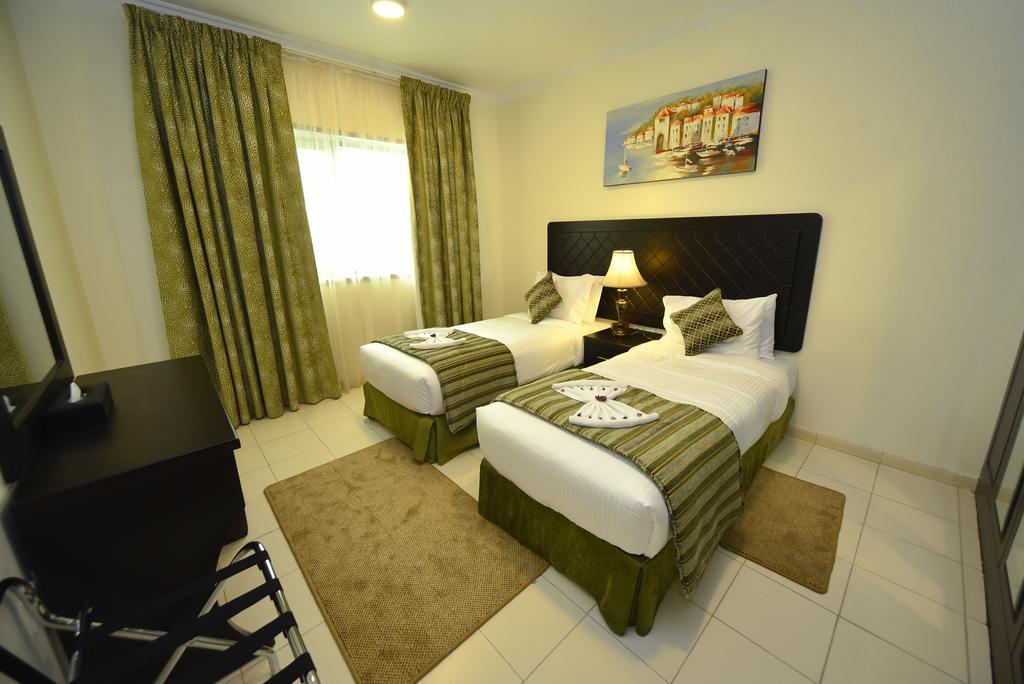 Alain Hotel Ajman Exteriör bild