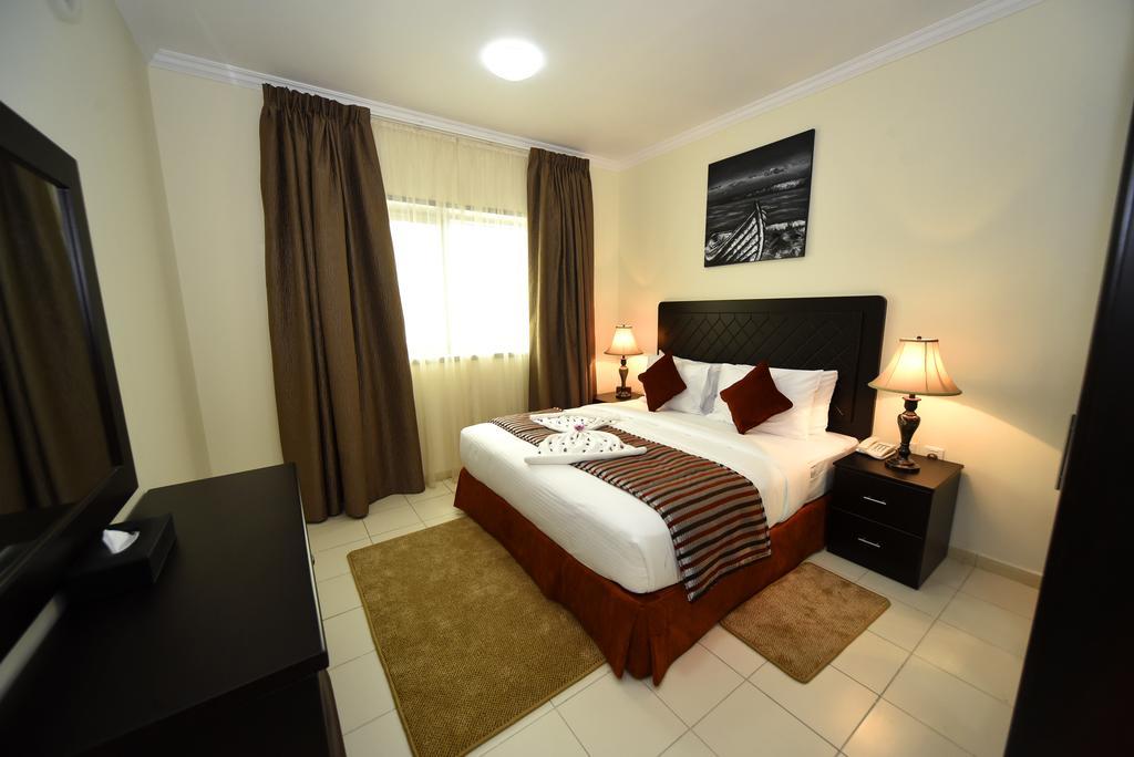 Alain Hotel Ajman Exteriör bild