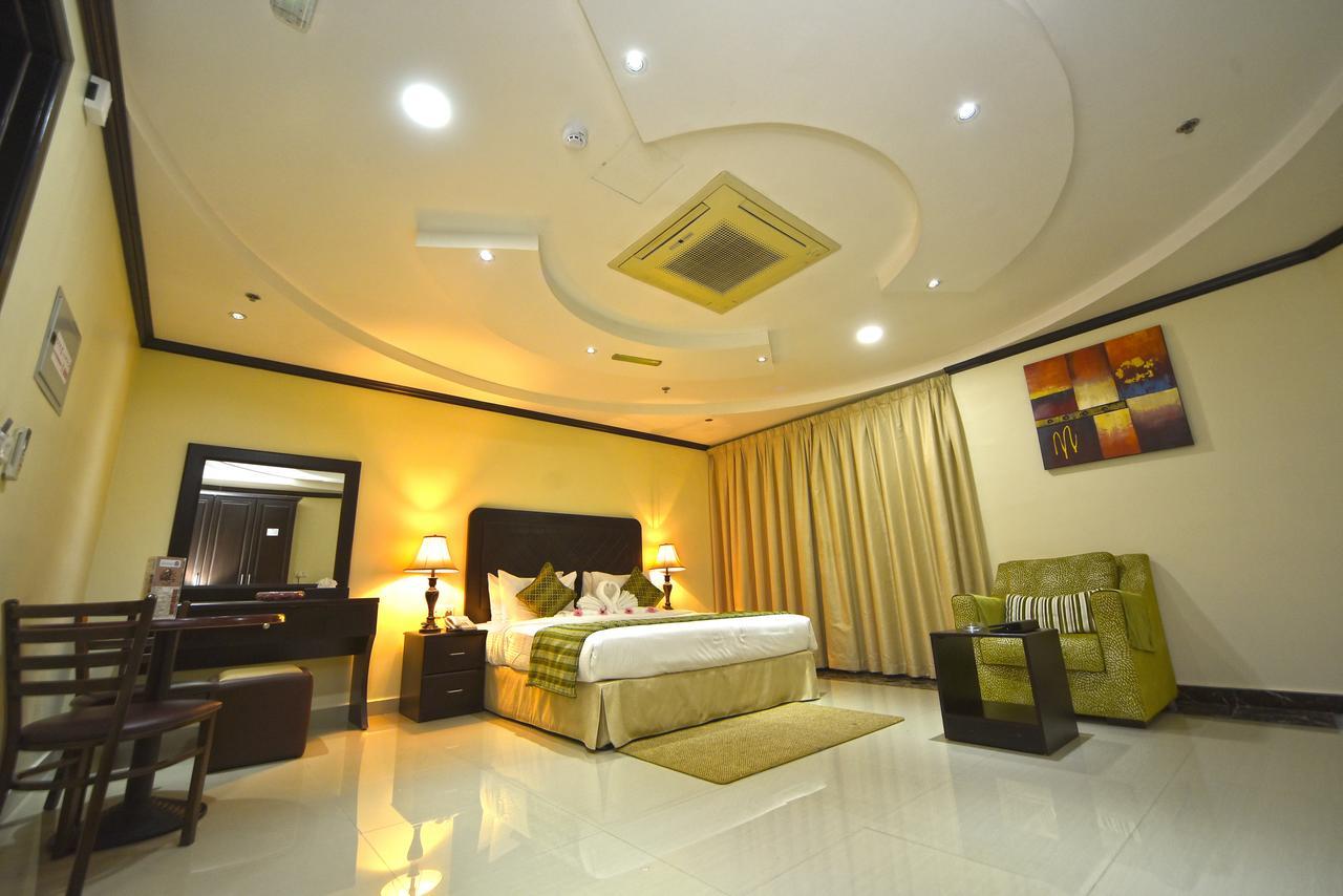 Alain Hotel Ajman Exteriör bild